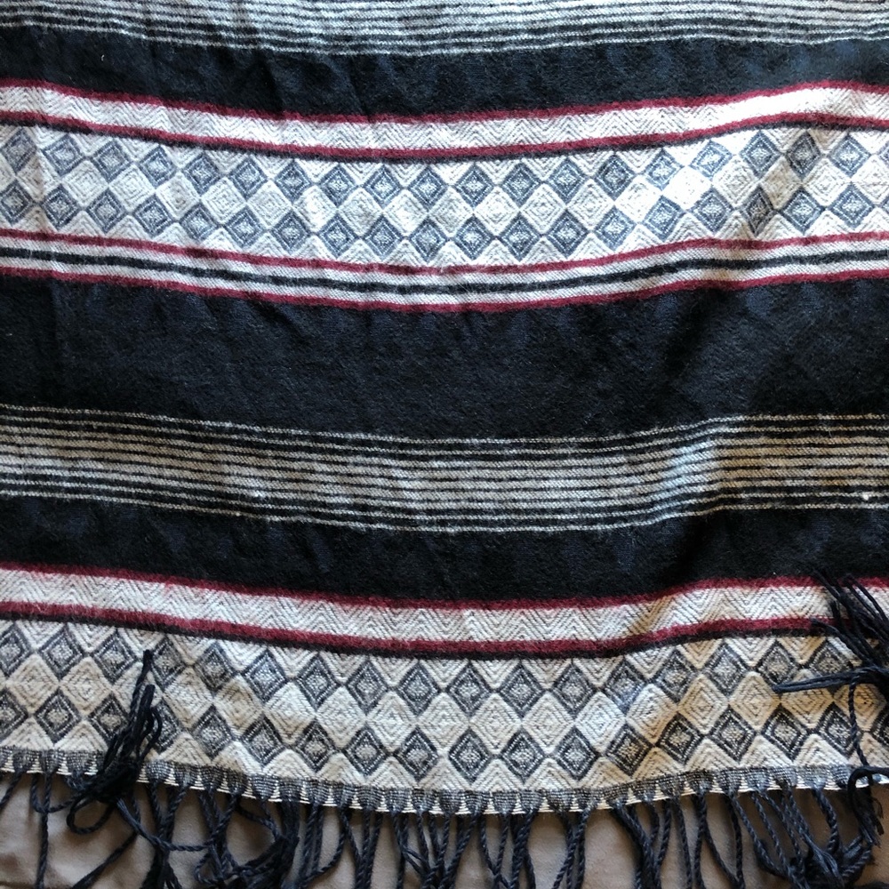 Blue patterned wrap - Picture 2 of 3